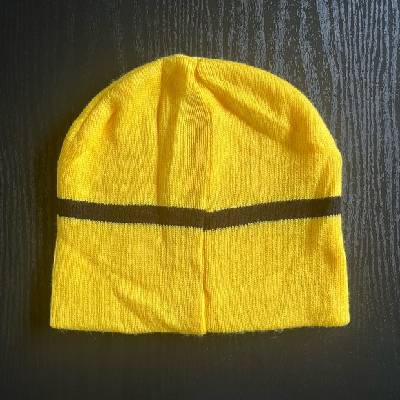 Despicable Me Minions Knit Hat - Picture 2 of 2